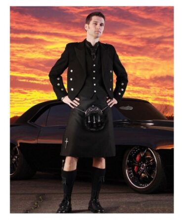 Black Kilt Outfit