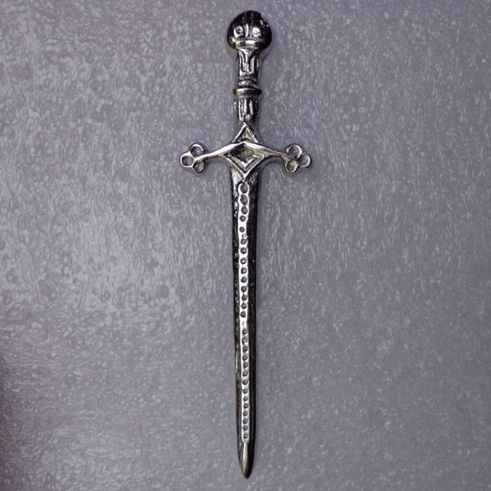 Sword Scottish Kilt Pin