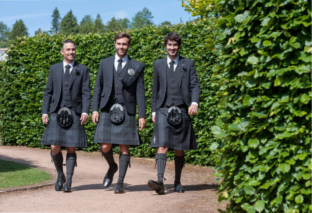 Traditional Scottish Wedding Attire