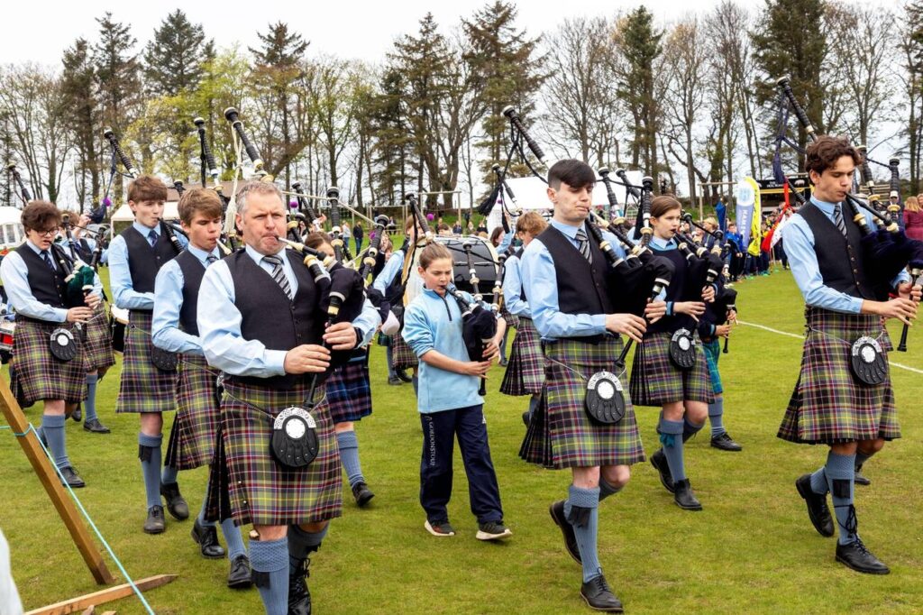 Scottish Black Stewart Tartan Kilt